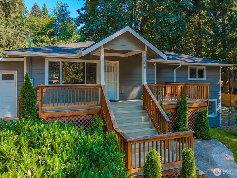 14310 176th Avenue SE, Renton WA 98059