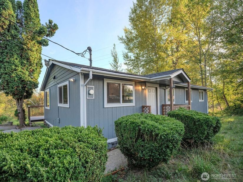 12419 SE Petrovitsky Road, Renton WA 98058
