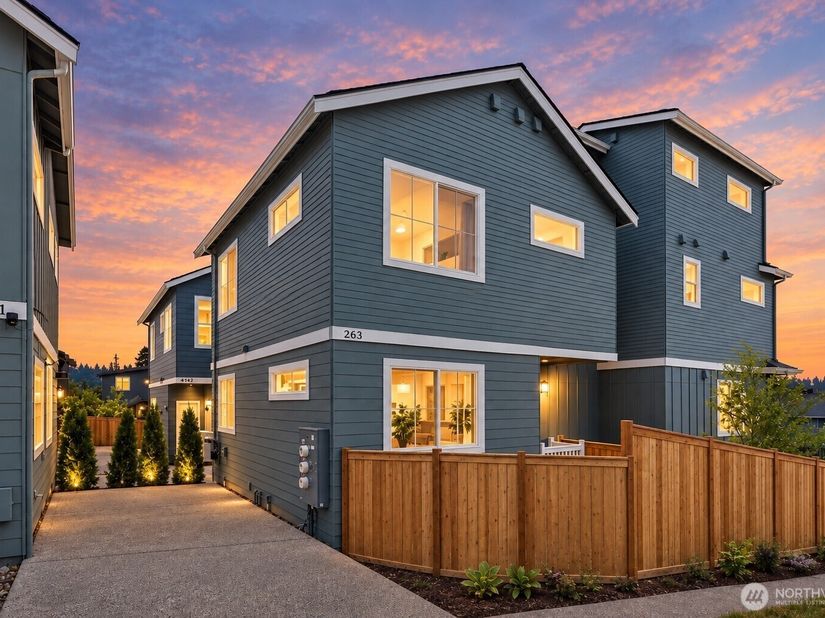 263 NW 42nd Street, Seattle WA 98107