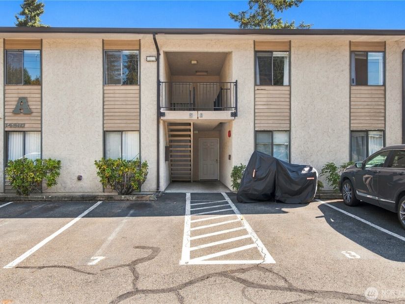 14510 124th Avenue NE A7, Kirkland WA 98034