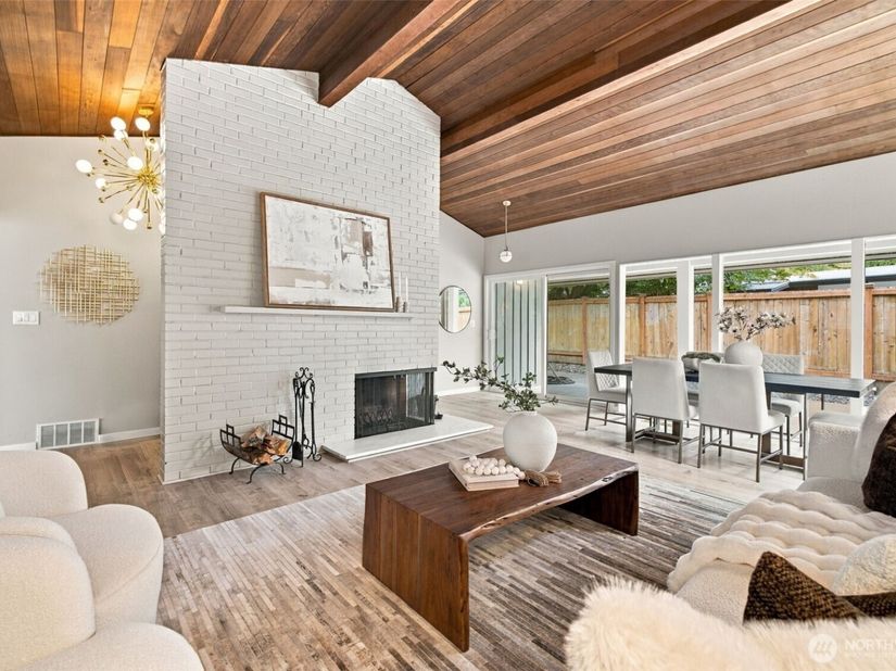 3860 NE 41st Street, Seattle WA 98105