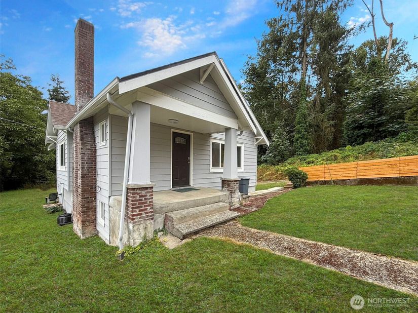 13410 40th Ave S, SeaTac WA 98168