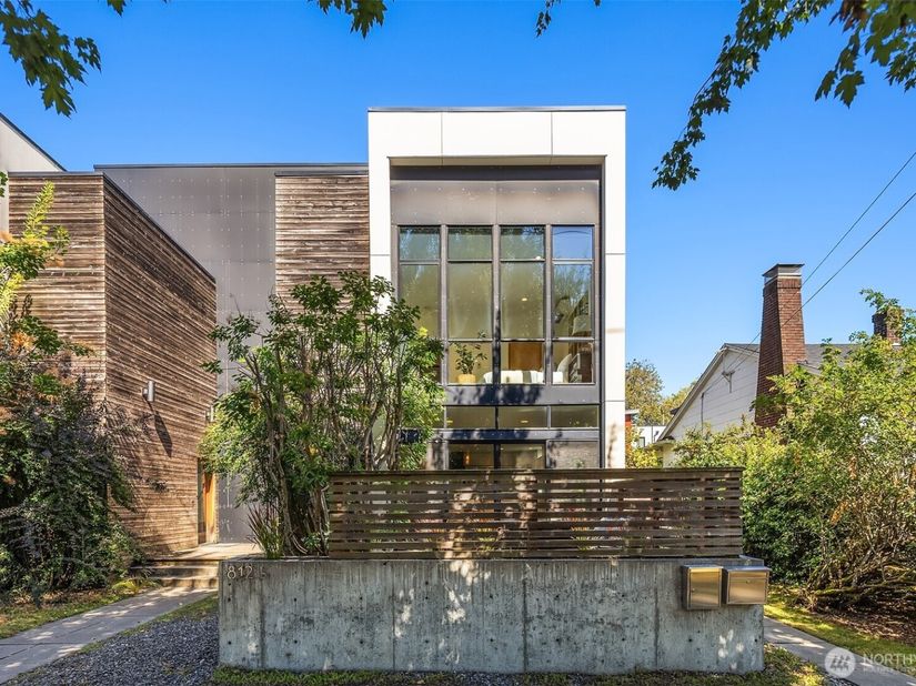 812 S Orcas Street B, Seattle WA 98108