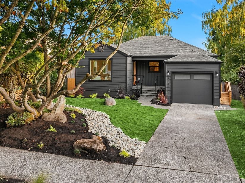 4331 NE 57th Street, Seattle WA 98105