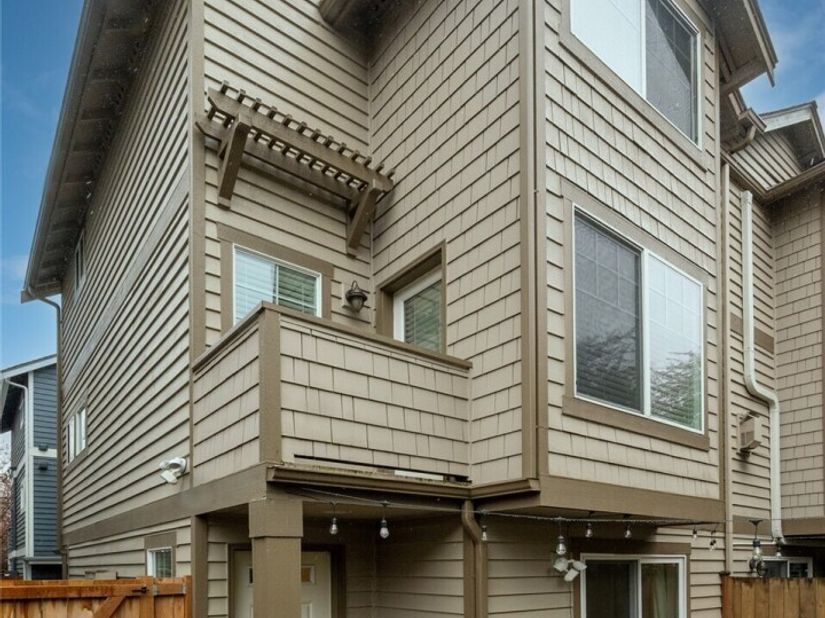 8509 Midvale Avenue N C, Seattle WA 98103