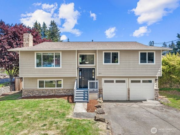18711 64th Avenue W, Lynnwood WA 98037