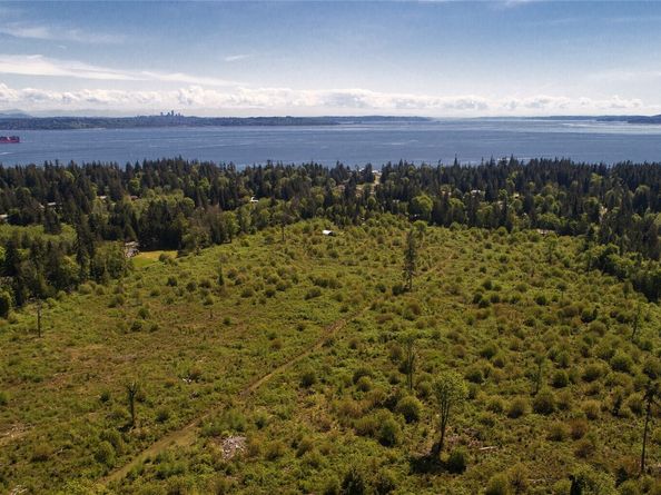 12426 NE Philip Drive S, Kingston WA 98346