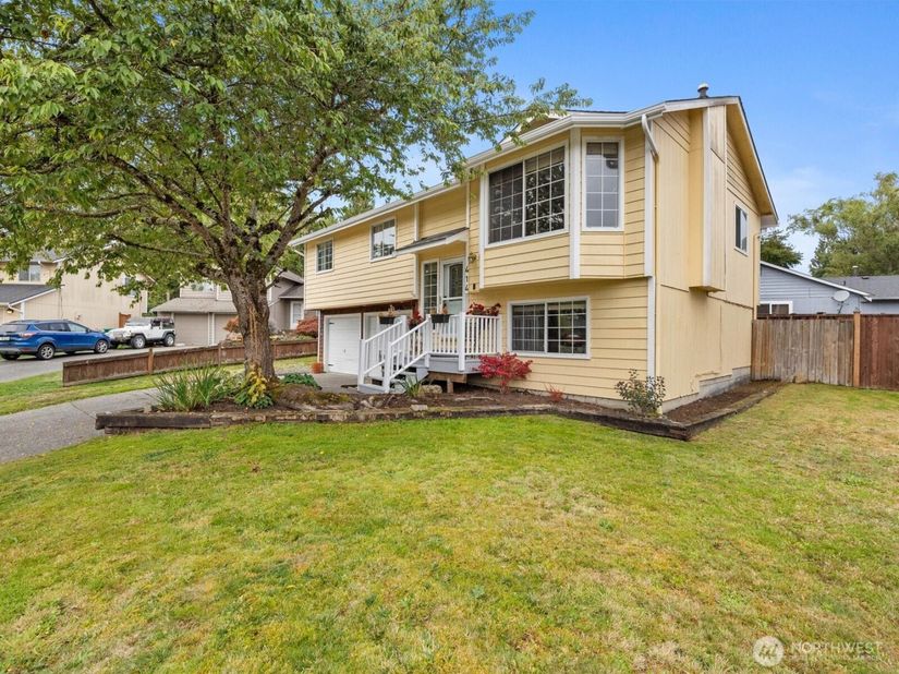 414 97th Avenue SE, Lake Stevens WA 98258