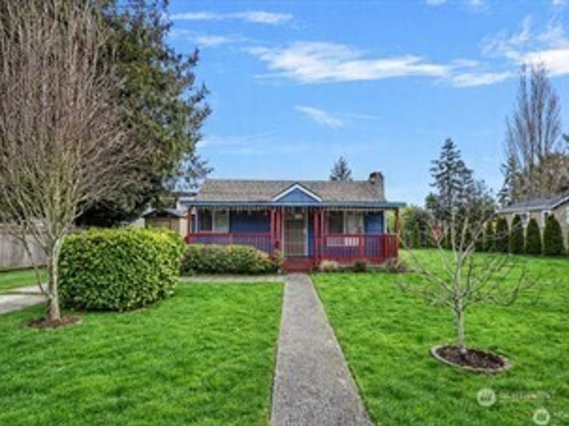 14118 37th Avenue S, Tukwila WA 98168