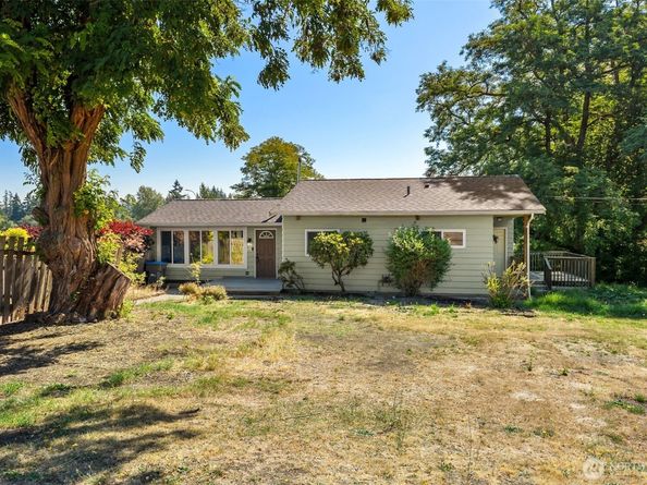 1648 Wolves Road, Port Orchard WA 98366