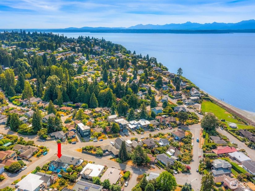 2342 NW 98th Street, Seattle WA 98117