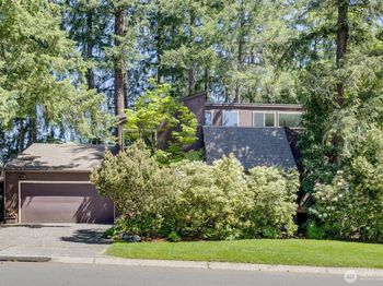 3068 169th Avenue NE