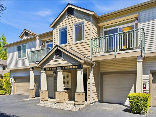 4446 248th  Lane SE, Sammamish WA 98029