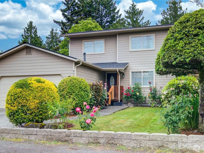 8630 44th Avenue S, Seattle WA 98118