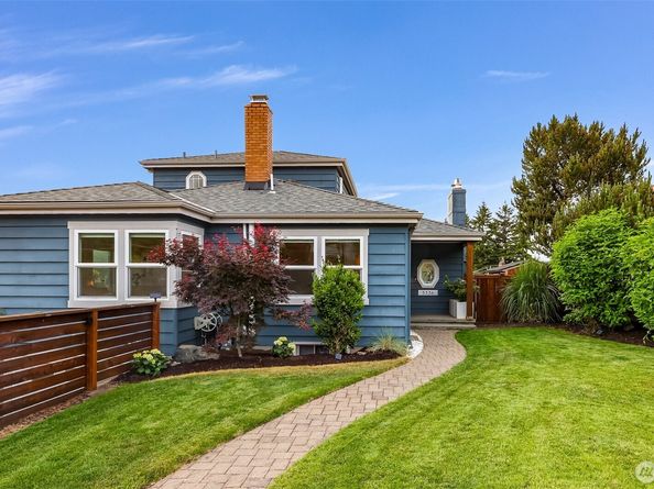 5336 SW Admiral Way, Seattle WA 98116
