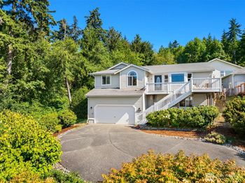 17725 Baywatch Court NE