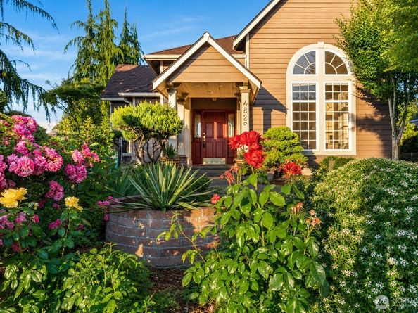 4829 66th Avenue NE, Marysville WA 98270
