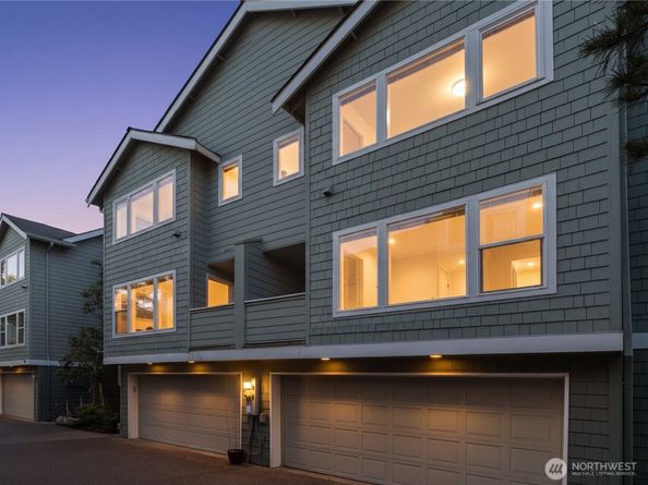 205 27th Avenue S 205, Seattle WA 98144