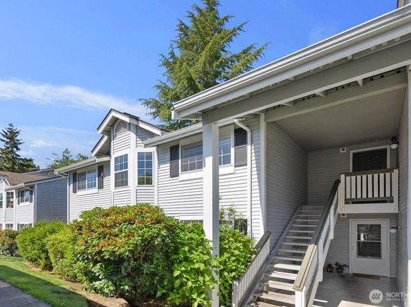 23333 Cedar Way C201, Mountlake Terrace WA 98043