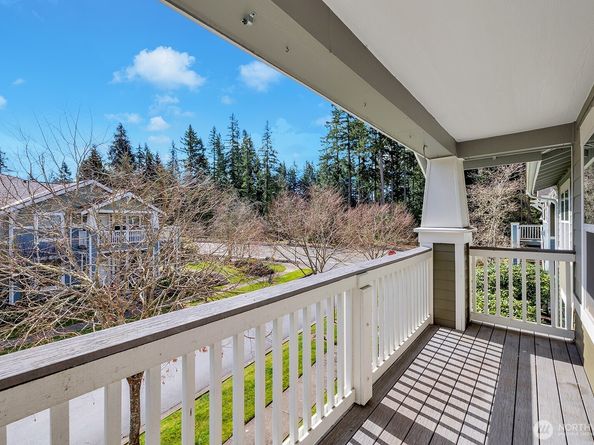 10515 221st Lane NE 202, Redmond WA 98053