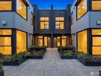 2014 Fairview Avenue E