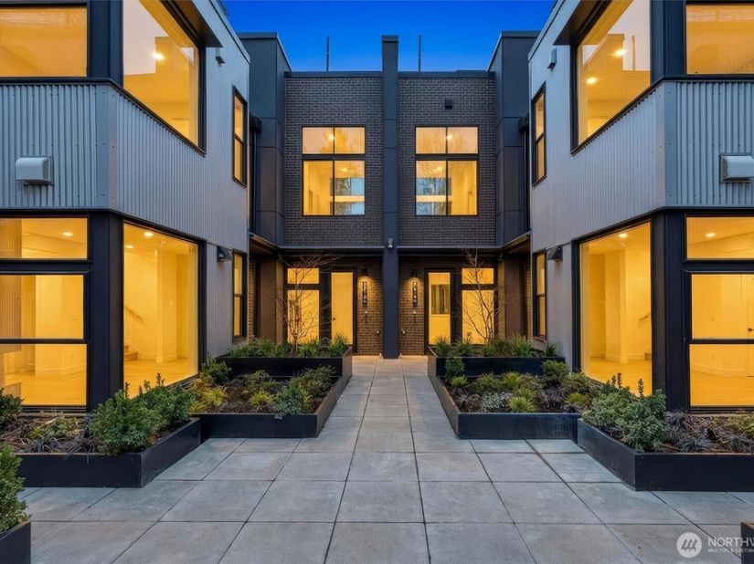 2014 Fairview Avenue E C, Seattle WA 98102