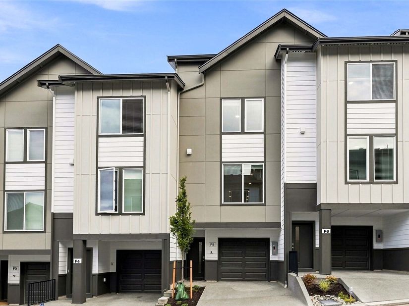 16830 20th Avenue W F7, Lynnwood WA 98037