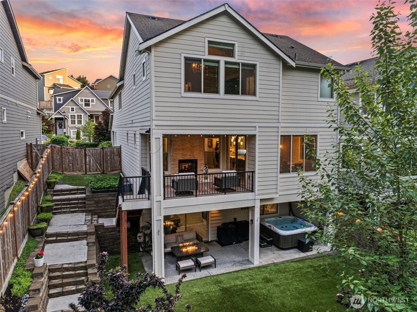 3766 Monterey Court NE, Renton WA 98056