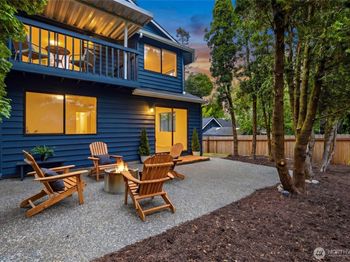 3519 NE 95th Street