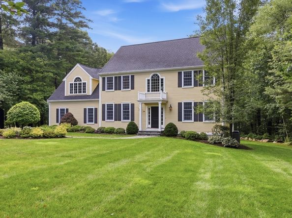 22 Hutchinson, Marlborough MA 01752