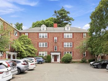 112 Maple St