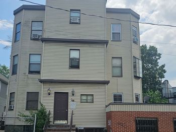 38 Browning Ave,