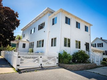 45 Riverside Street