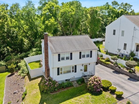 127 Westgate Road, Waltham MA 02453