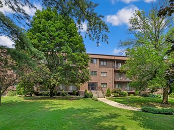 7 Ledgewood Way