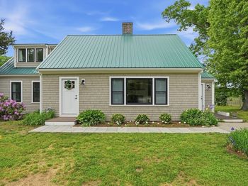 300 Gannett Rd