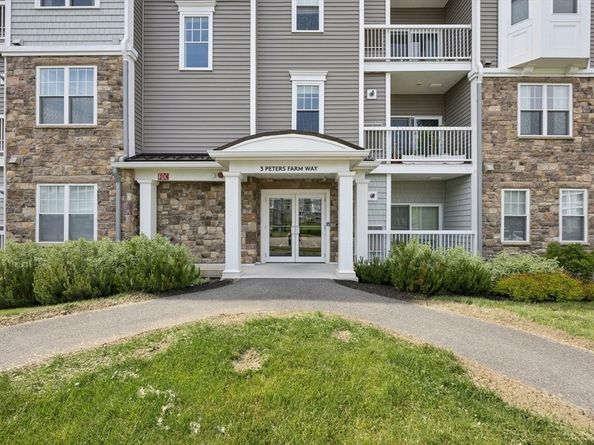 3103 Peters Farm Way 103, Westborough MA 01581