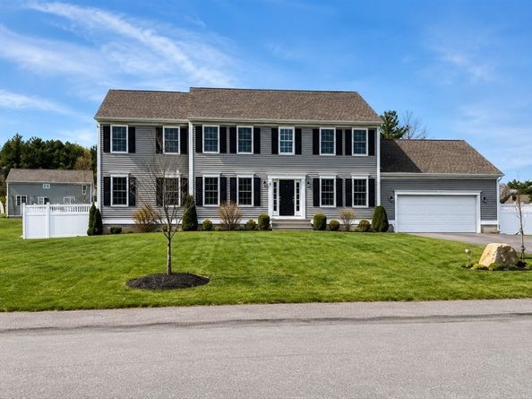 52 Oldfield Rd, Bridgewater MA 02324