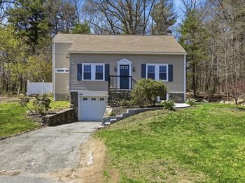 145 Boylston Cir