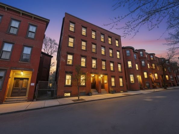 30 Beacon St 1, Chelsea MA 02150