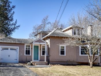 329 Mill St