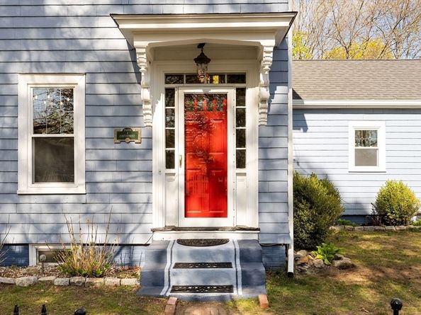 8 Contentment Place, Dedham MA 02026