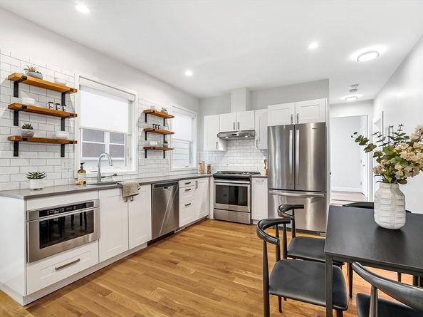 26 Hardwick Street 1, Cambridge MA 02141