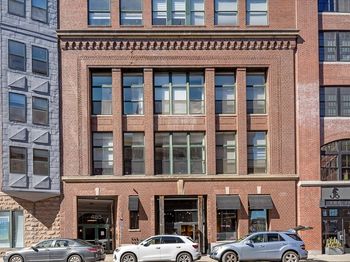 485 Harrison Ave