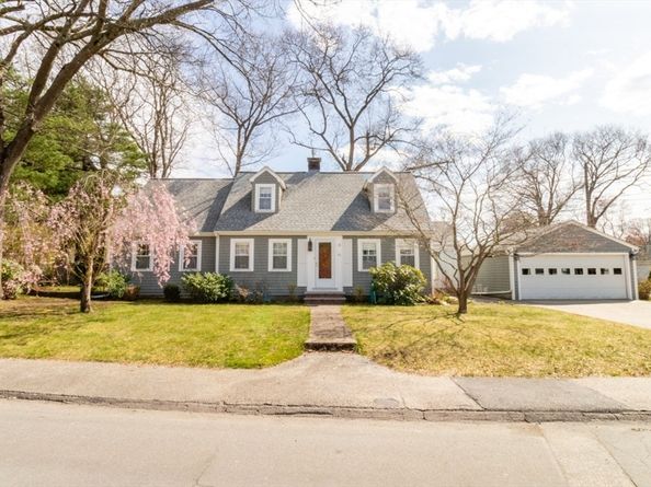 67 Park Ave, Braintree MA 02184