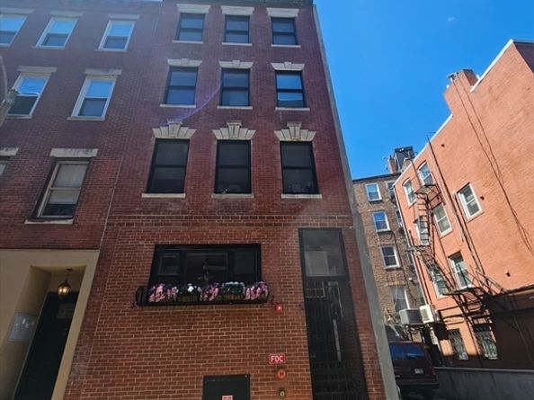 5 Garden Court 3, Boston MA 02113
