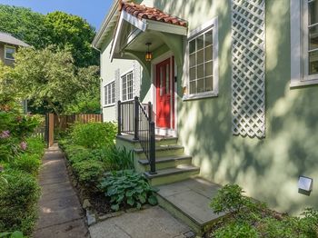 4 Gracewood Park