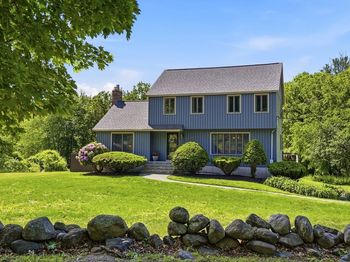 208 Chapman Rd