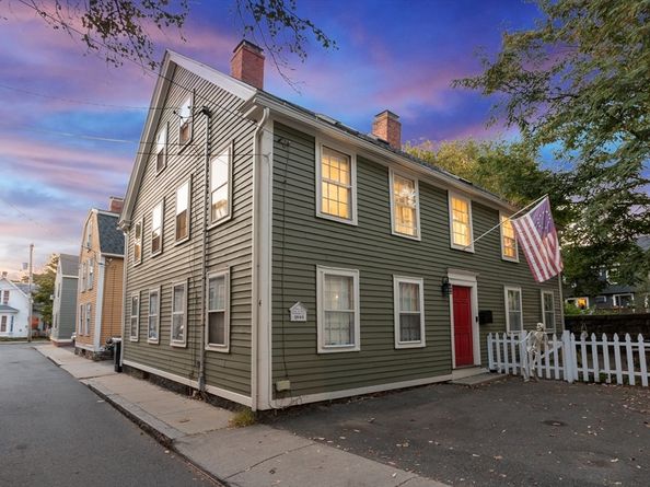 4 North Pine Street 2, Salem MA 01970