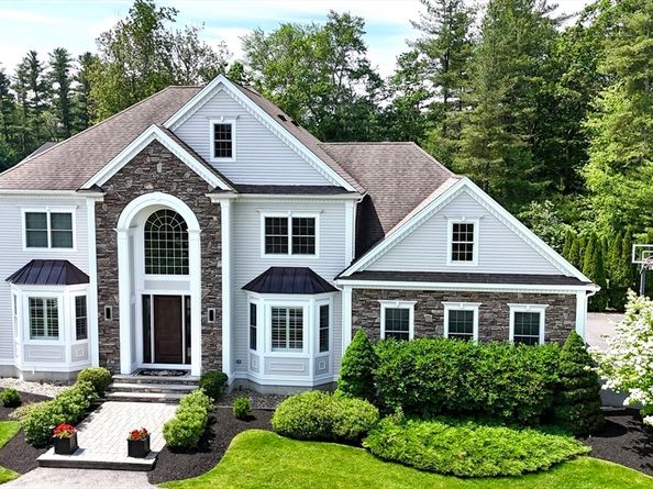 6 Little Meadow Way, North Reading MA 01864